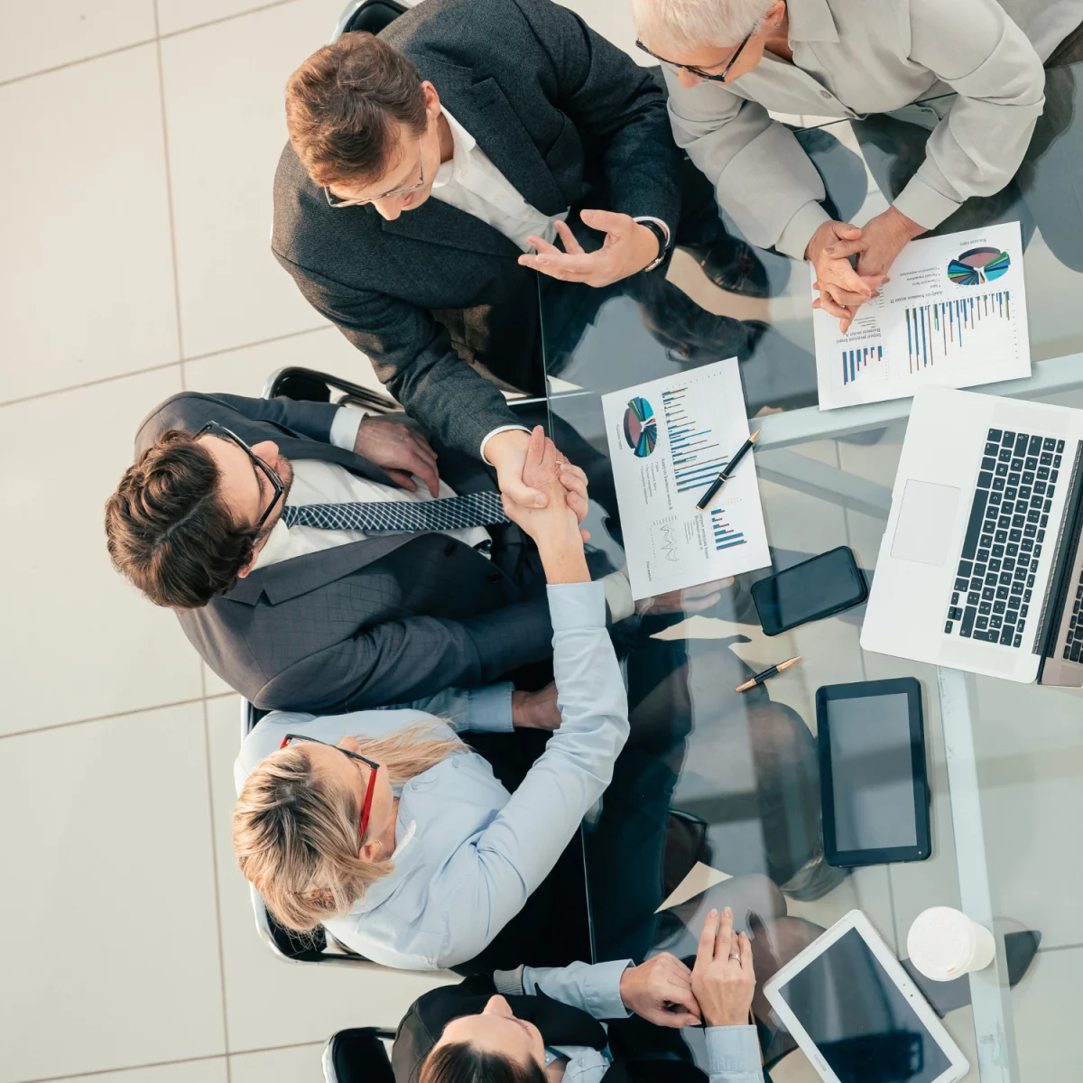 Czy można wykonać odbiór elektroodpadów w Białymstoku w niedzielę nie handlową?